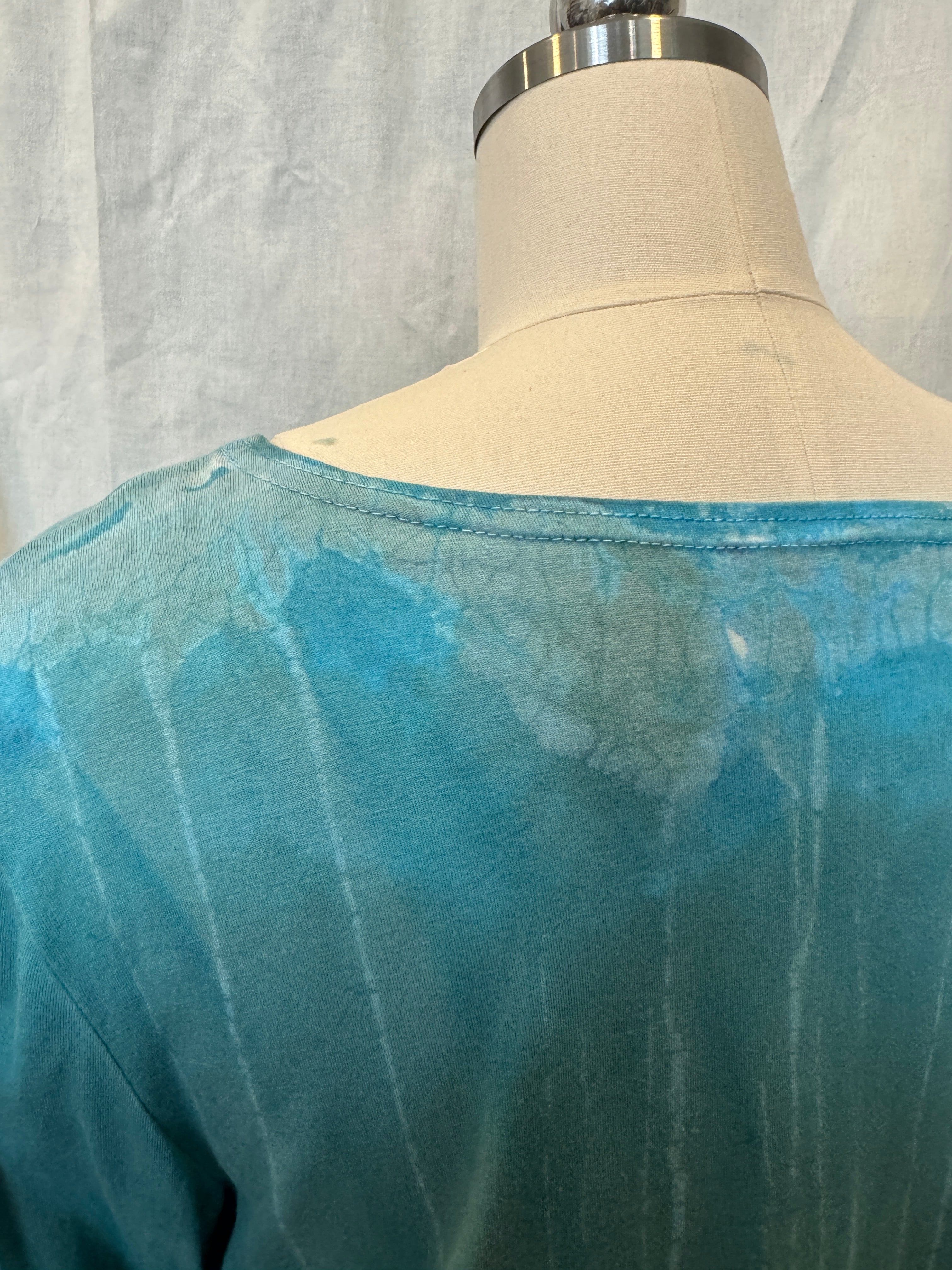 AUDREY 3/4 SLEEVE TUNIC in Seafoam Dripstone
