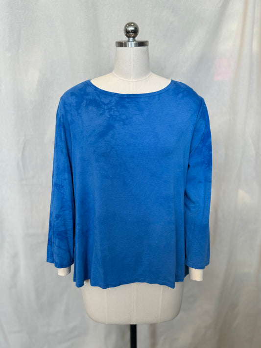 Betsy Top in Blue Poppy Variegated