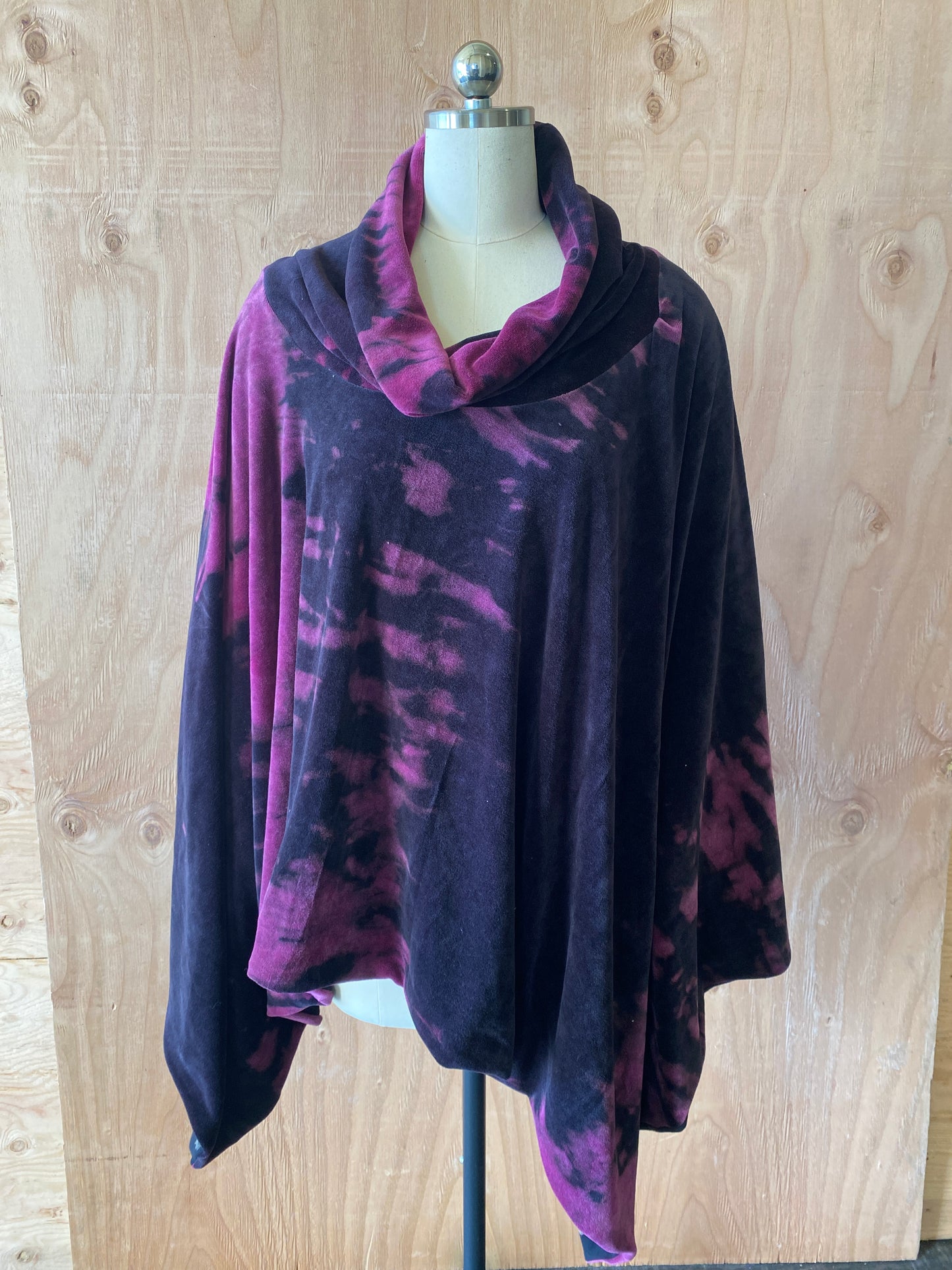 Free Size Bamboo Velour and Jersey Poncho with Cowl Neck in Tie Dye Crown