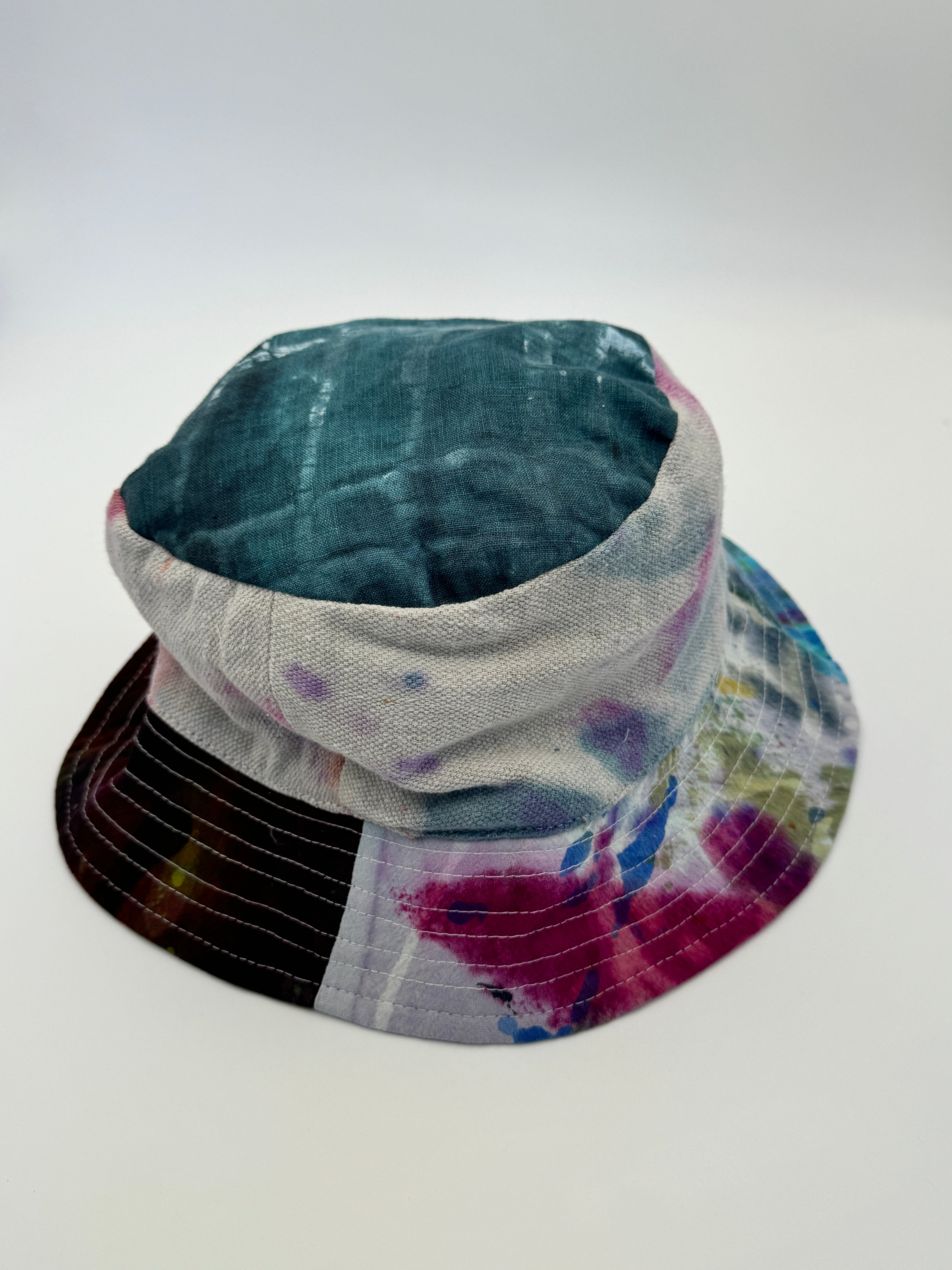 BUCKET HAT Medium K