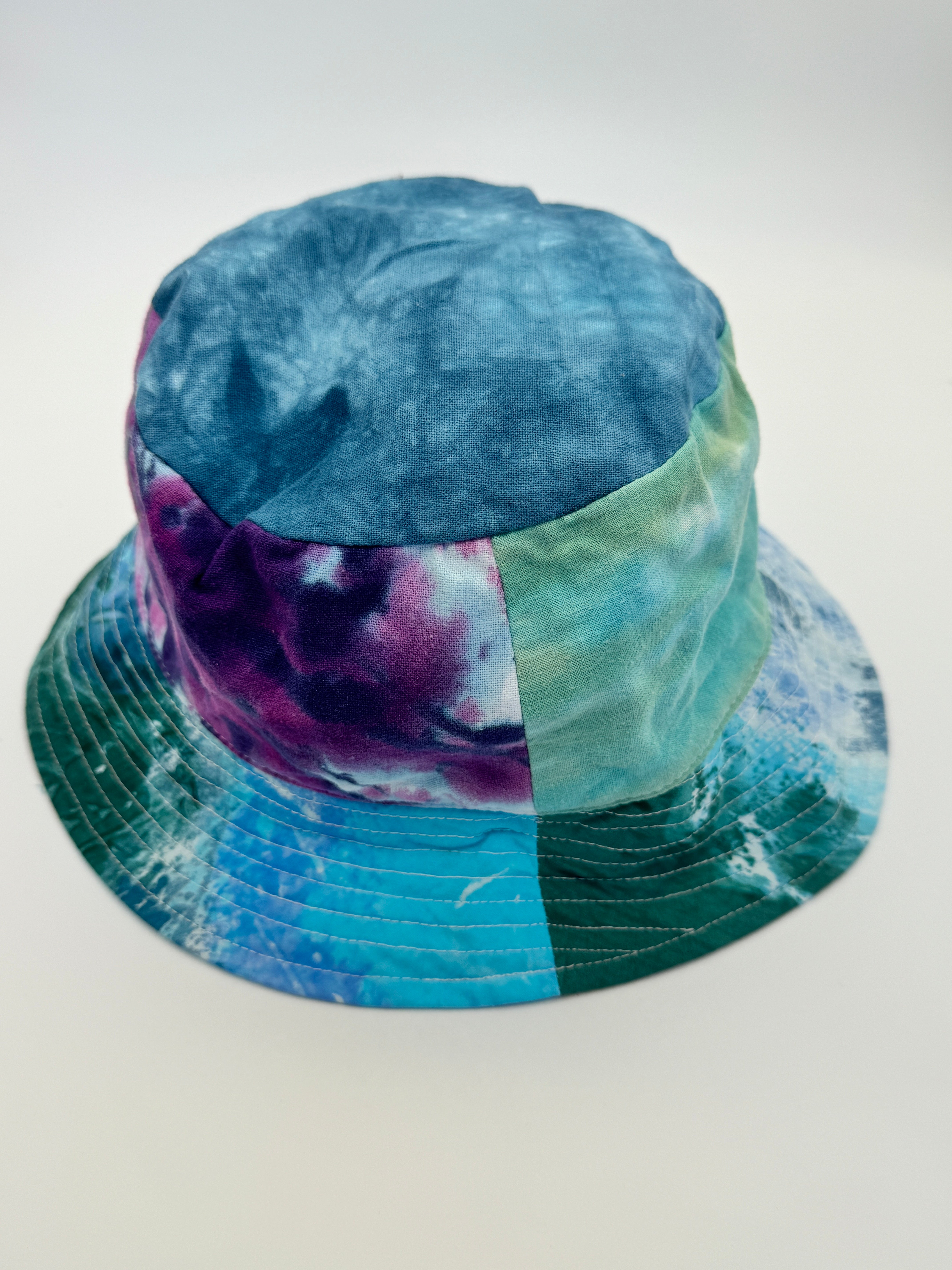 BUCKET HAT Medium M