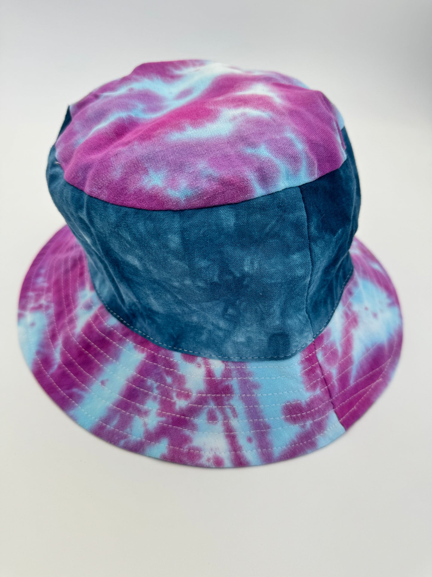 BUCKET HAT Small AA