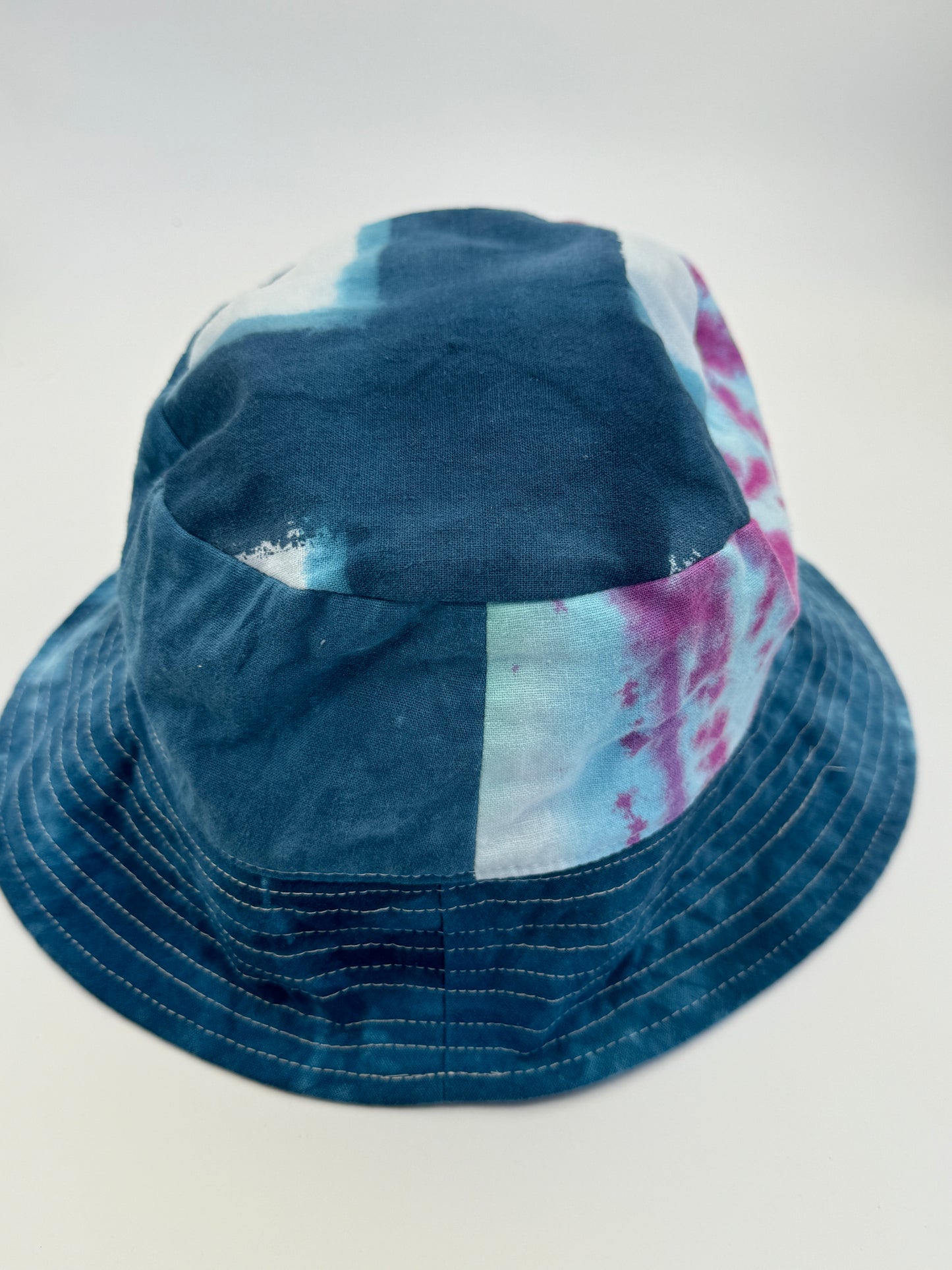 BUCKET HAT Large II