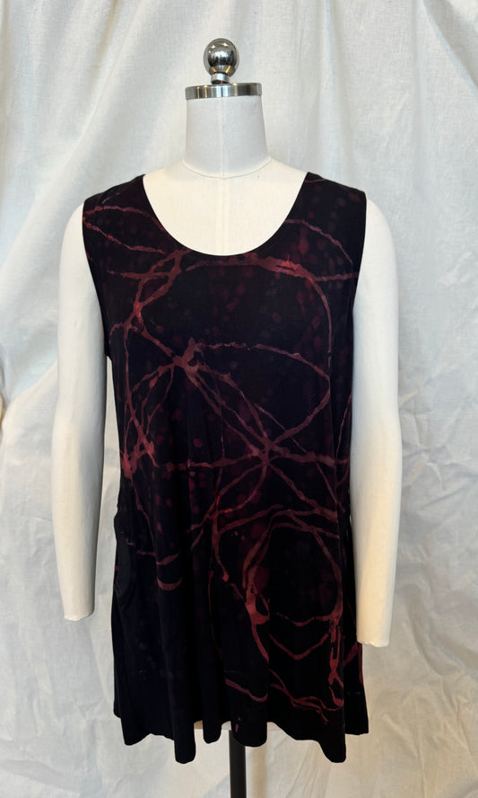 Gina Tank Tunic with Pockets in Roasted Beet Scribble