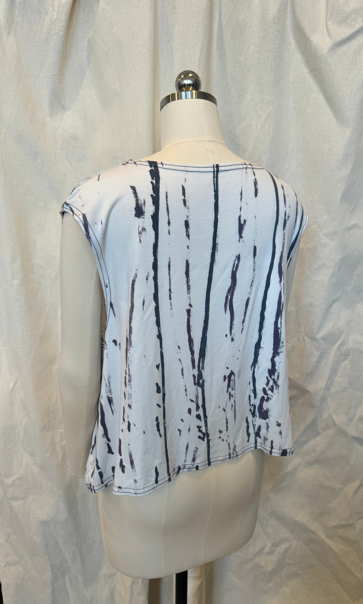 Wide Tank Crop Muscle Top in Demin Painted Lines