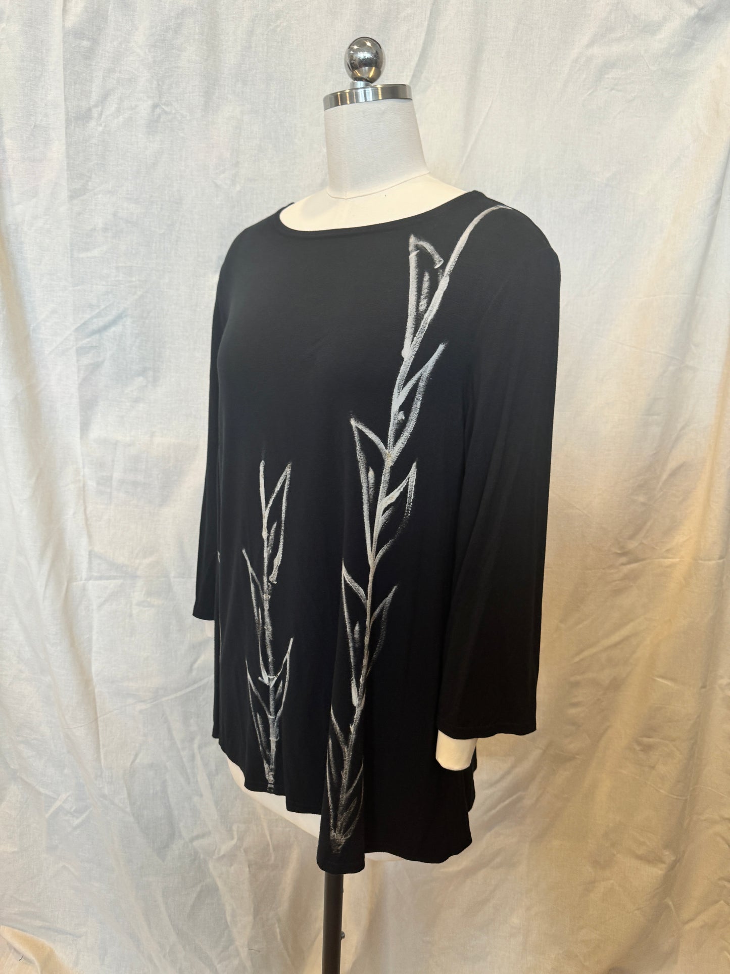 AUDREY 3/4 SLEEVE TUNIC in IVY