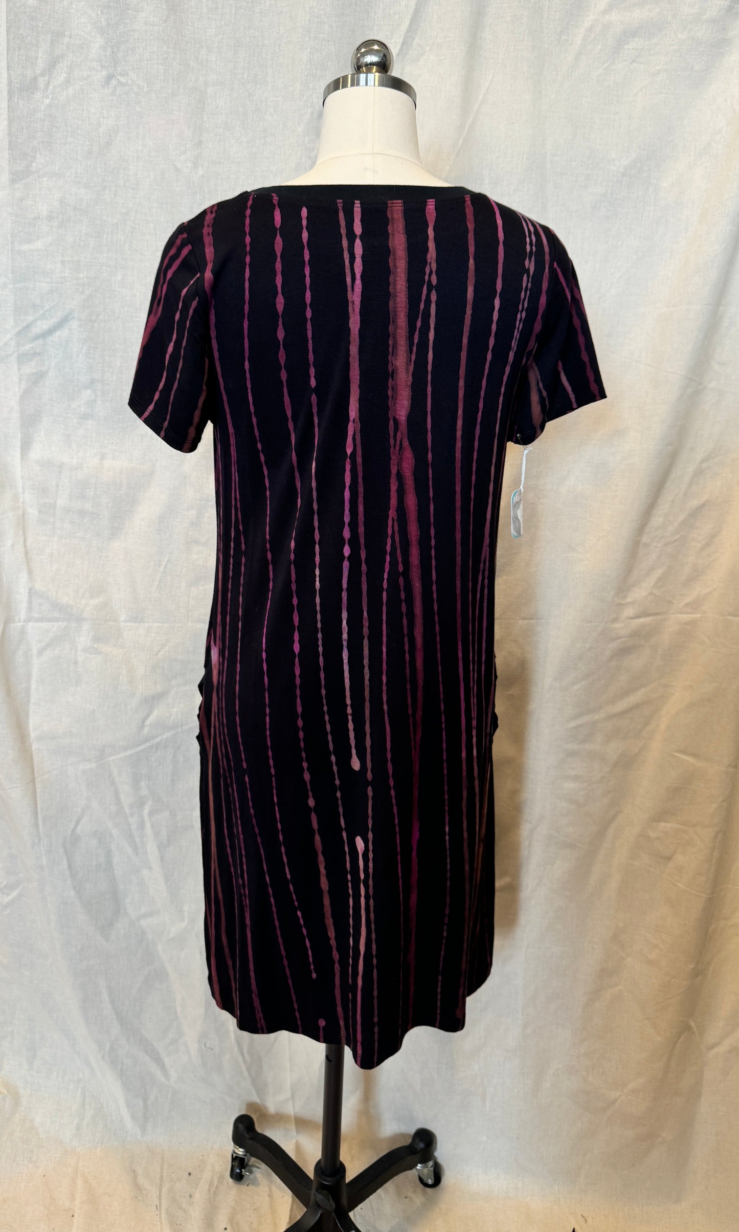 MANDY ELBOW SLEEVE DRESS in Maroon Magenta Lines SHORTER