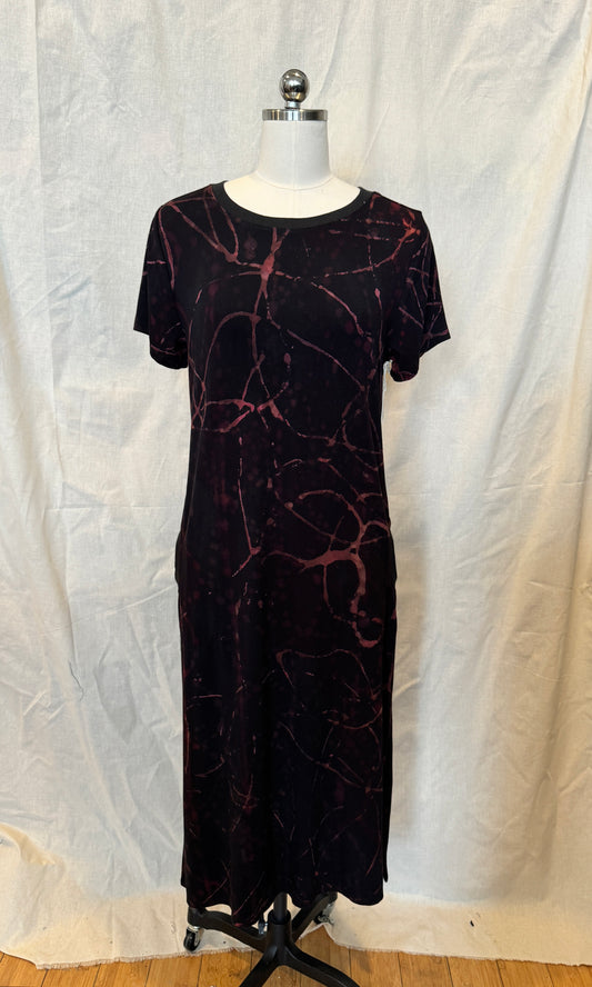 MANDY ELBOW SLEEVE DRESS Maroon Scribble